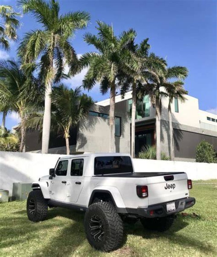 Pin de James en All women are beautiful