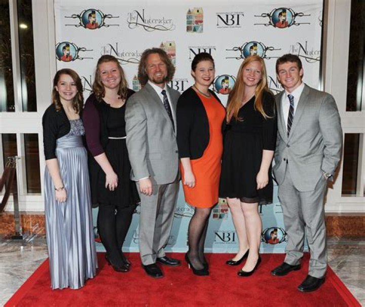 Sister Wives' Mykelti Brown and Husband Tony's Family Album