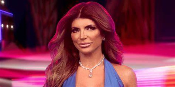 Teresa Giudice's new teeth are pearly white but they're not veneers