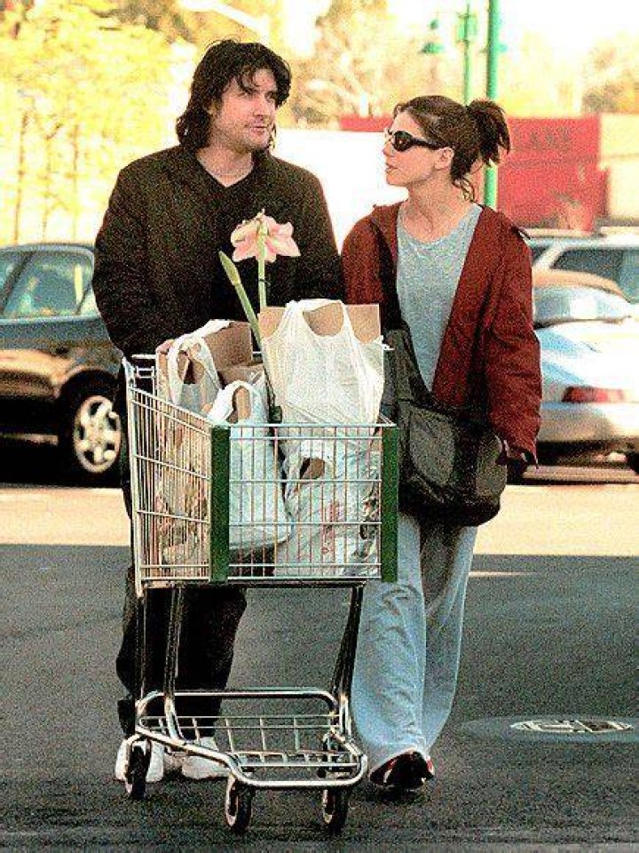 Unraveling The Connection Between Bob Schneider And Sandra Bullock